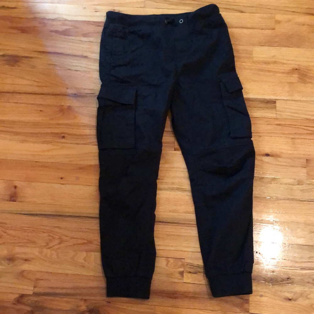 H&M black cargo joggers
